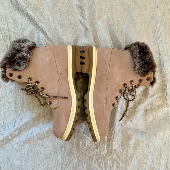 New WOT Lugz Empire Hi Fur Womens Boots Dusty Rose Pink Combat Moto Boots LaceUp - Picture 6 of 14
